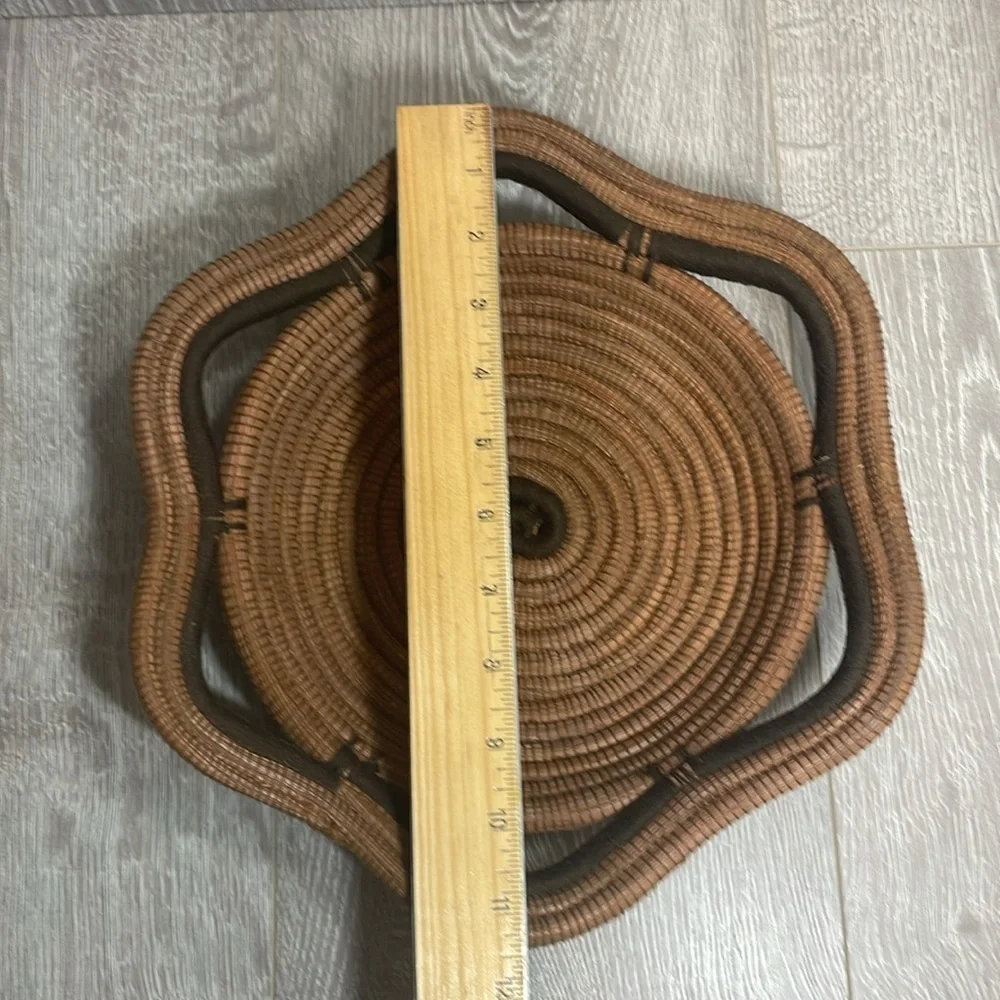 Nicaraguan Hand Made Pine Needle Coil Basket